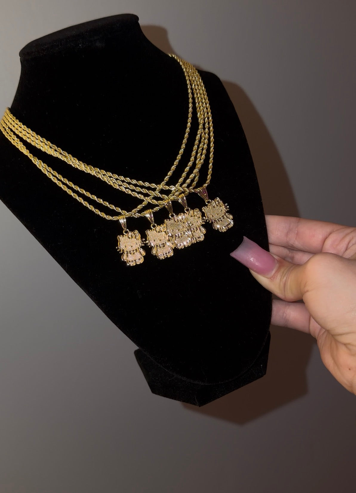 HK full body necklace