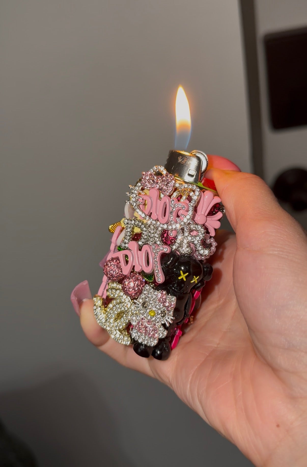 Junked lighter case + grinder set