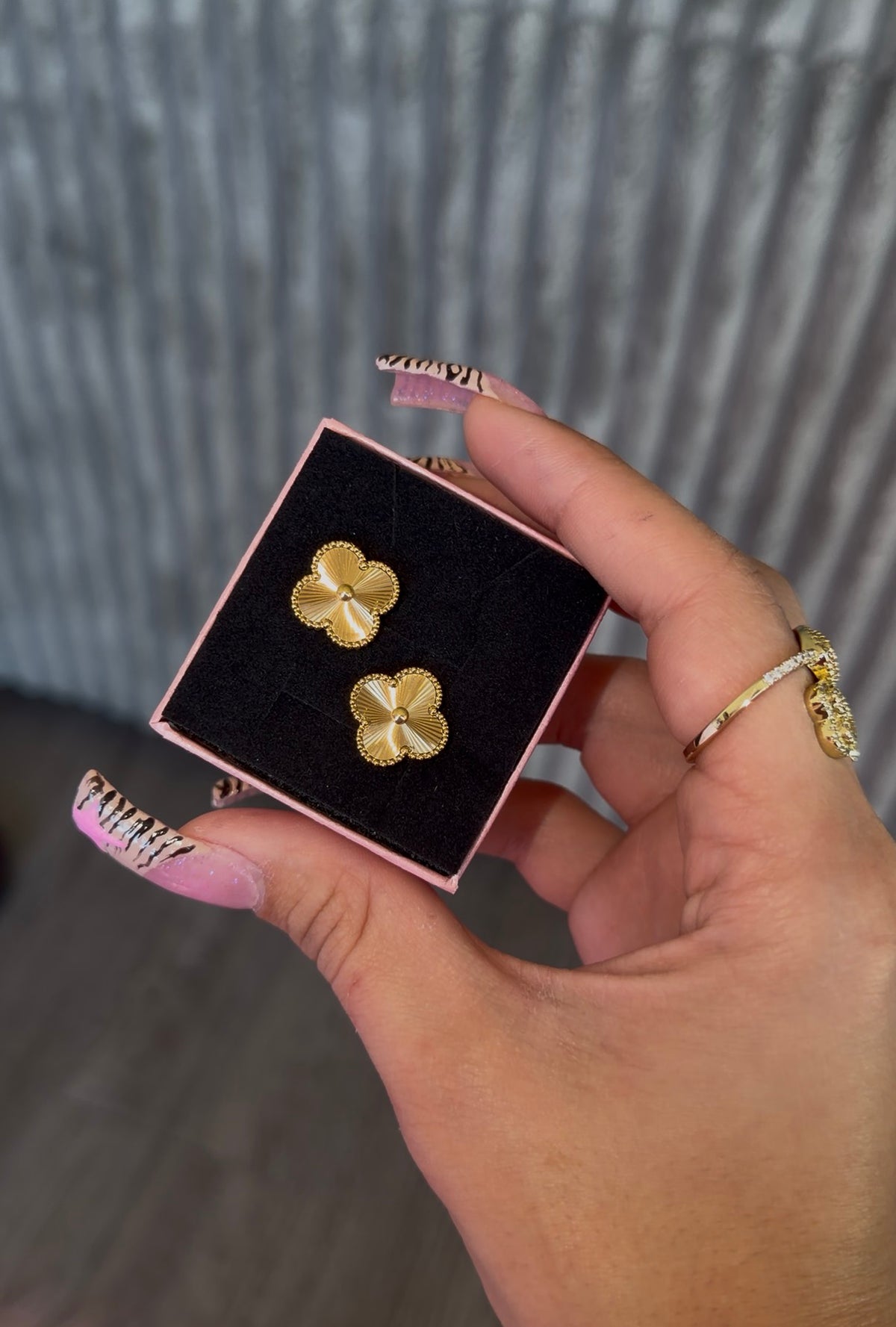 gold vc studs